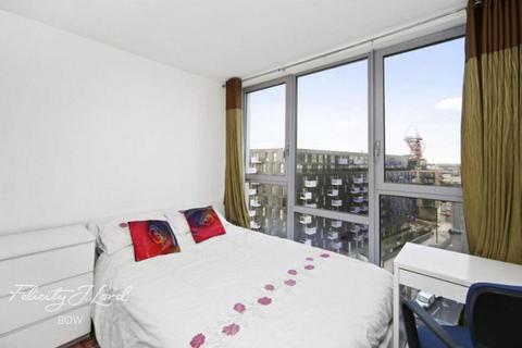 2 bedroom flat to rent, Rick Roberts Way, LONDON