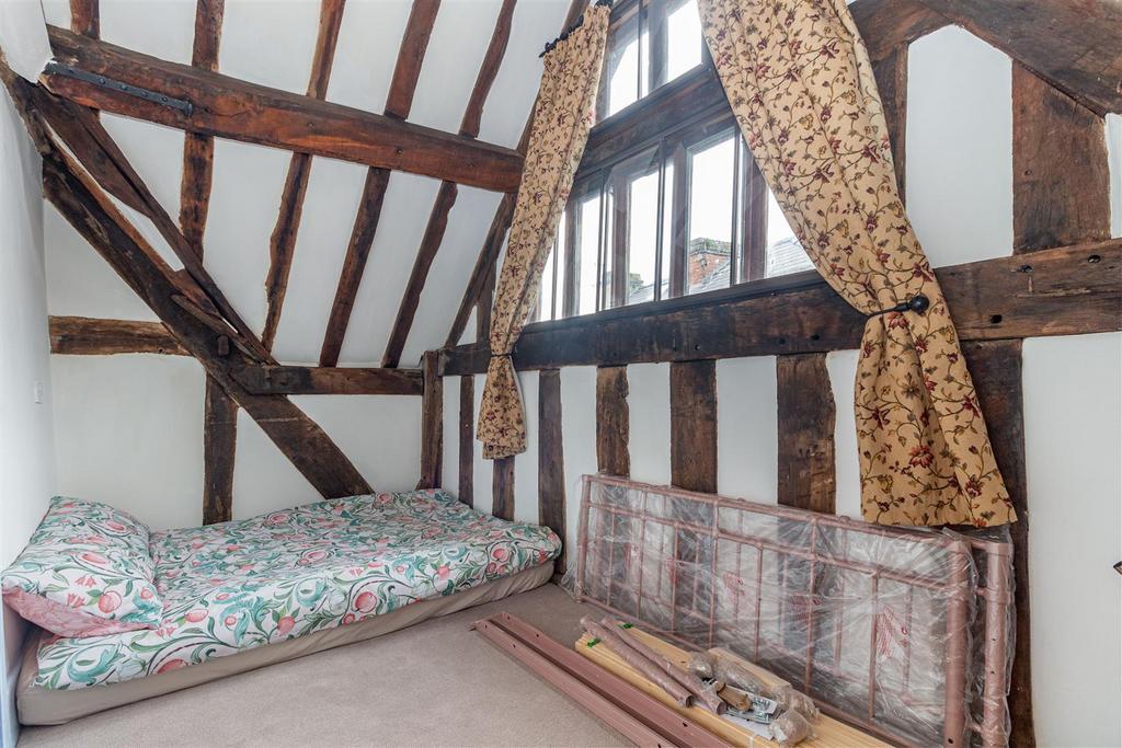 Bedroom-2-1.jpg