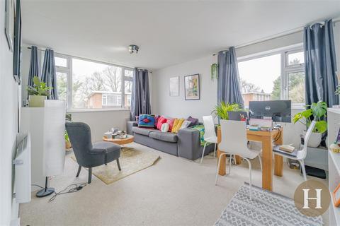 1 bedroom flat for sale, Savoy Close, Harborne, Birmingham, B32