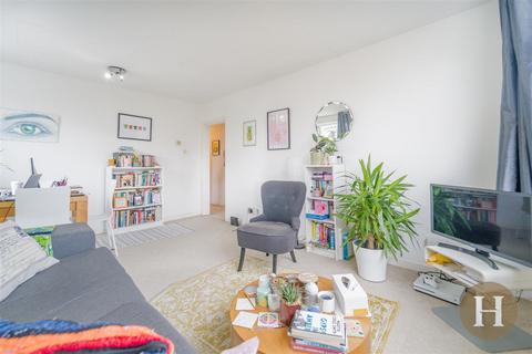 1 bedroom flat for sale, Savoy Close, Harborne, Birmingham, B32