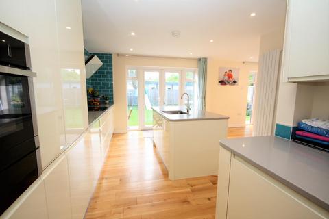 4 bedroom detached house for sale, Exbury Close, Bishopstoke, Eastleigh