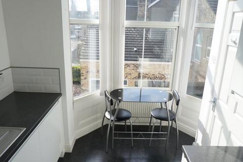 1 bedroom flat to rent, Flat D 2 Pearson Park, Hull, HU5 2SY