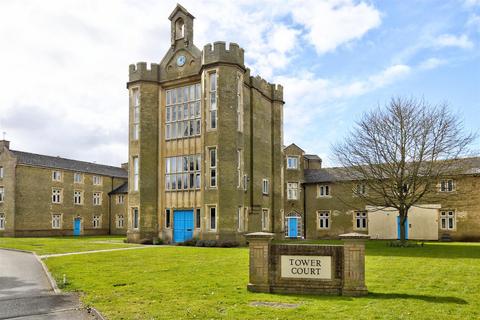 Tower Court, Ely CB7