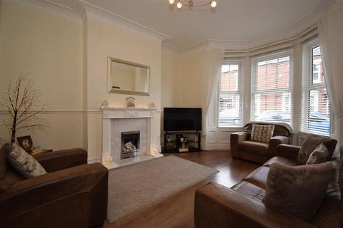 3 bedroom terraced house for sale, Warwick Road, South Shields