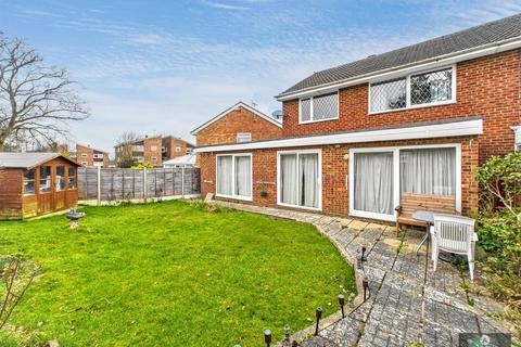 undefined, Parkfield Close, Crawley RH11