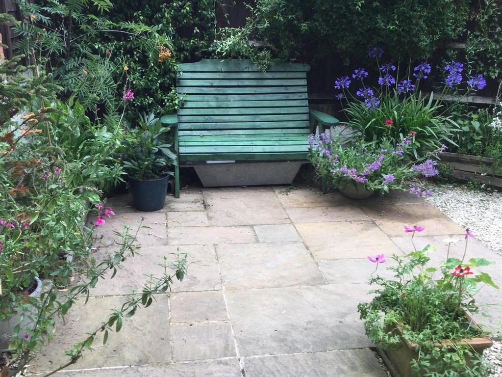 Courtyard Photo 3.jpg