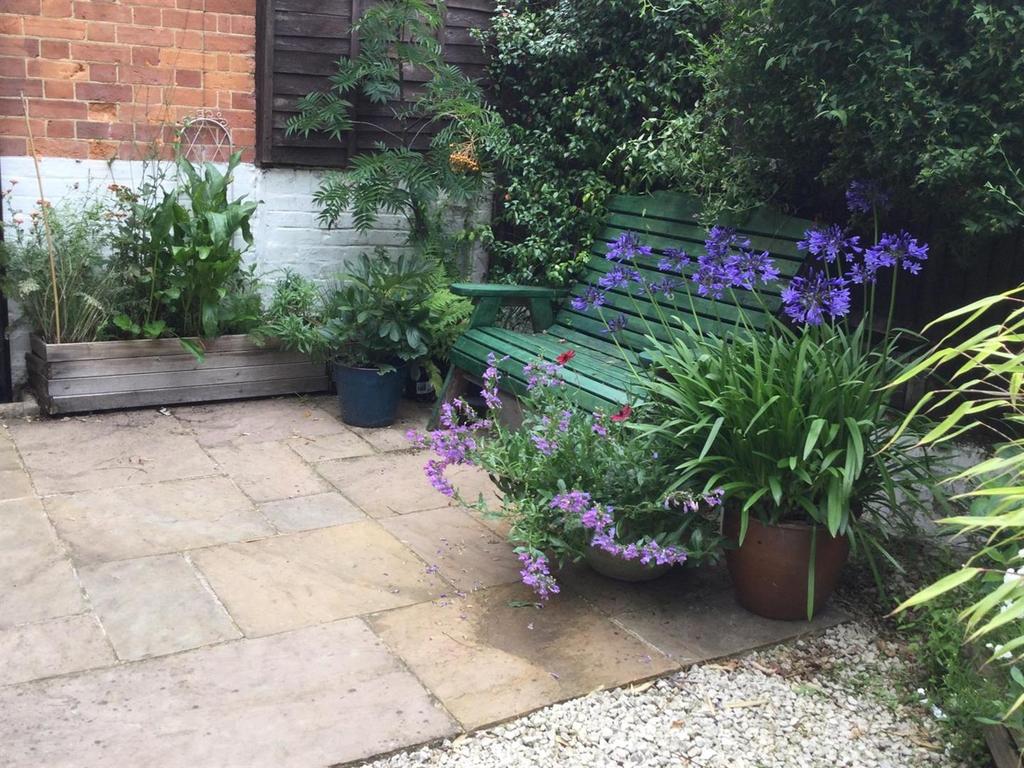 Court Yard photo 2.jpg