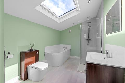 25 Dagmar Road, Cheltenham, GL50 2UG