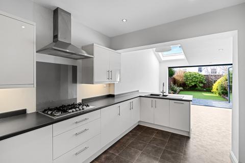 25 Dagmar Road, Cheltenham, GL50 2UG
