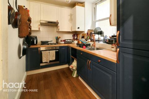 2 bedroom flat for sale, Highbury Road, Weston-super-Mare
