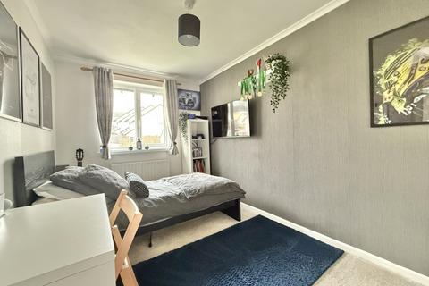 18 Palmerston Drive, Exeter, EX4 2JA