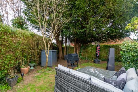 undefined, St. Catherines Cross, Bletchingley