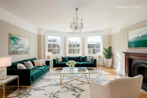 3 bedroom flat for sale, Powis Square, Brighton