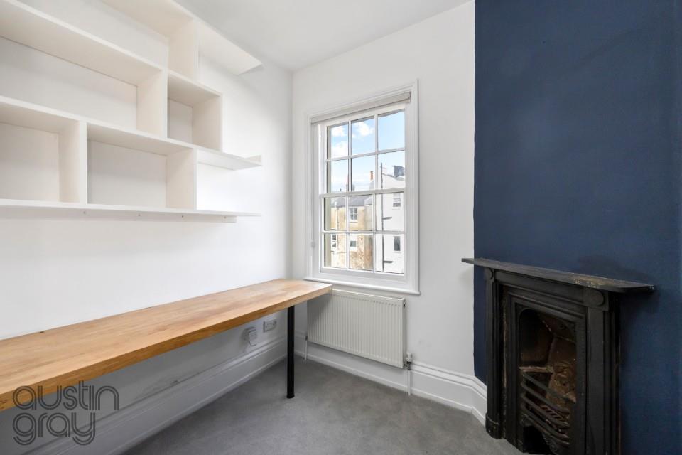 Powis Square, 5, Flat 3-016 (AG).JPG