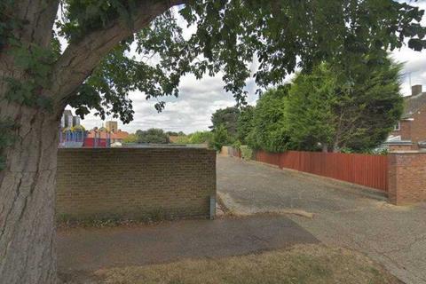 Garage to rent, Meadway, Welwyn Garden City AL7