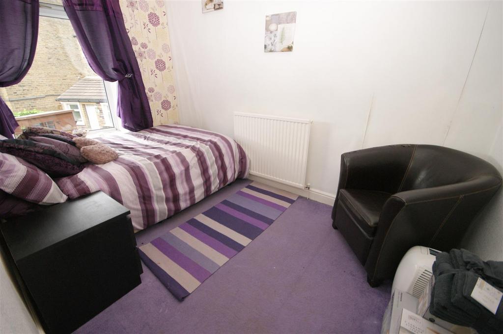 Bedroom 2.jpg