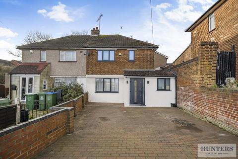 39 Normandy Way, Erith, DA8 3PX