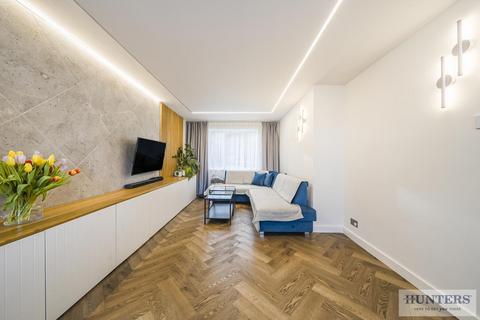 39 Normandy Way, Erith, DA8 3PX