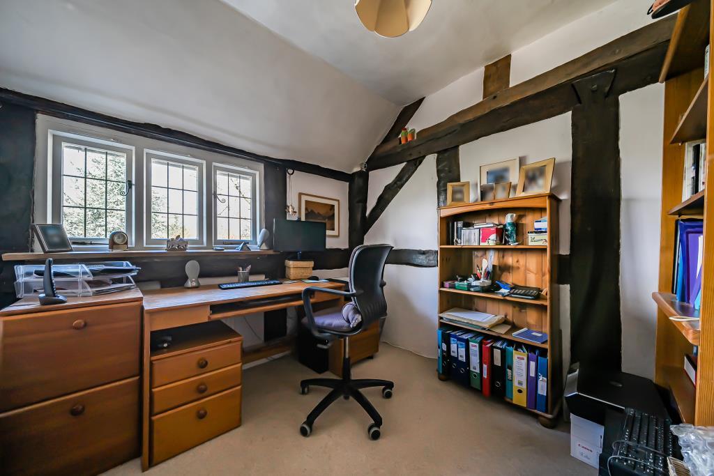 Bedroom 4/Study