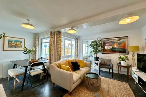 undefined, Queens Court, Ledbury, HR8