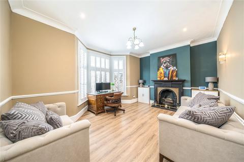 209 Wellmeadow Road, Catford, London, SE6 1HR