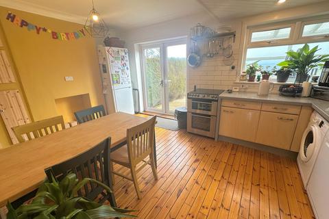 3 bedroom end of terrace house for sale, Highroad Well Lane, Halifax HX2