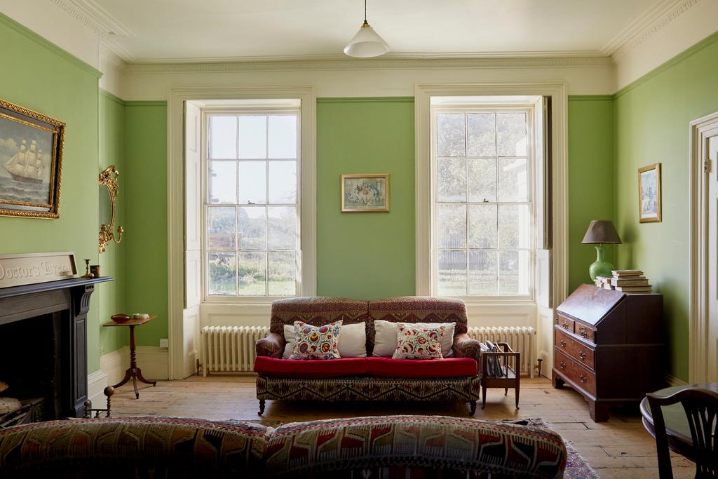 192170 dockyard terrace hires 19.jpg