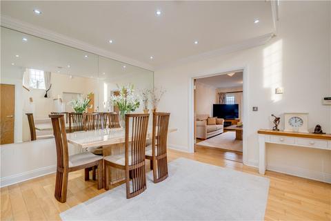 8 Micklethwaite Mews, Wetherby, LS22 5LB