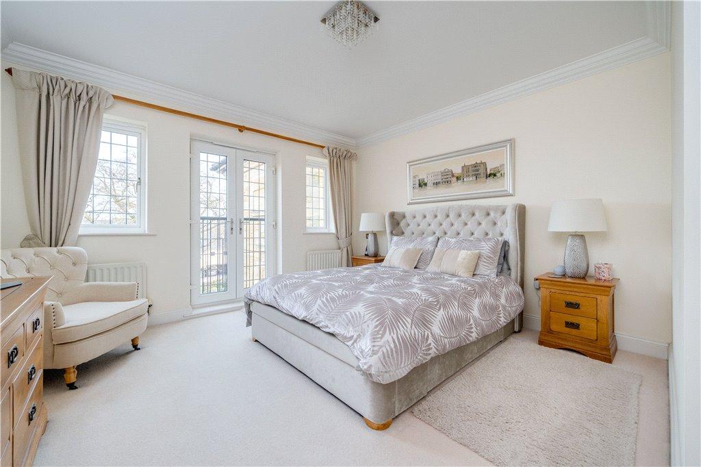 Main Bedroom