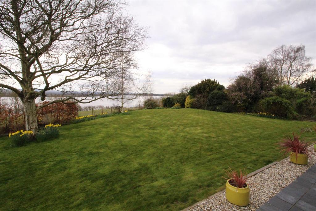 Img 9925.jpg