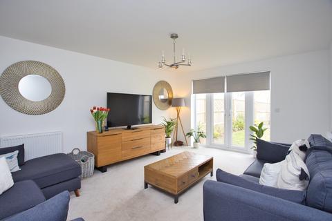 4 bedroom detached house for sale, Barley Drive, Whitfield, Dover, CT16