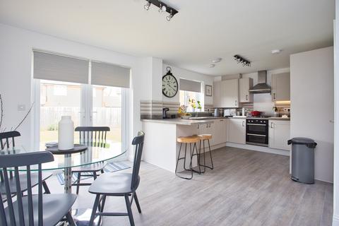 4 bedroom detached house for sale, Barley Drive, Whitfield, Dover, CT16