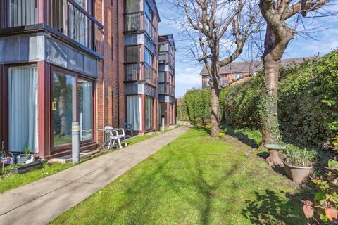 1 bedroom retirement property for sale, Bancroft, Hitchin, SG5
