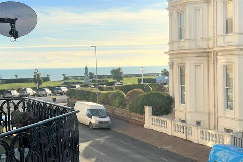1 bedroom flat for sale, Jevington Gardens, Lower Meads, Eastbourne
