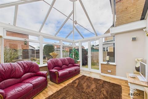 50 Holme Close, Hatton, Derby, DE65 5EE