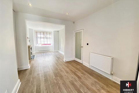 2 bedroom terraced house to rent, Bold Street, Hale WA14