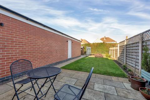 3 bedroom semi-detached house for sale, Bancroft Road, Newark