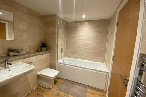 1 bedroom flat to rent, Manchester Waters, 3 Pomona Strand, Old Trafford, M16