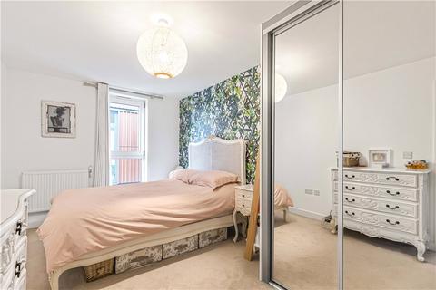2 bedroom apartment for sale, Roseberry Place, London, E8