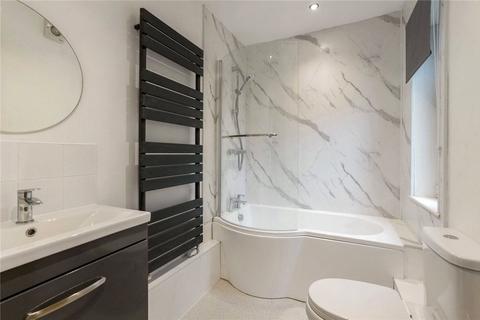 32 Cherry Orchard, Marlborough, SN8 4AS