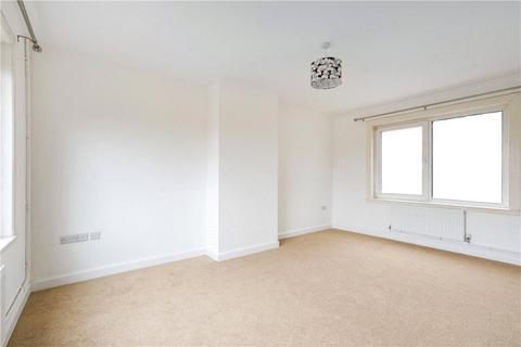 32 Cherry Orchard, Marlborough, SN8 4AS