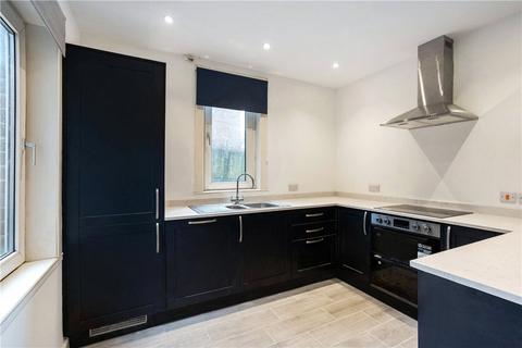32 Cherry Orchard, Marlborough, SN8 4AS