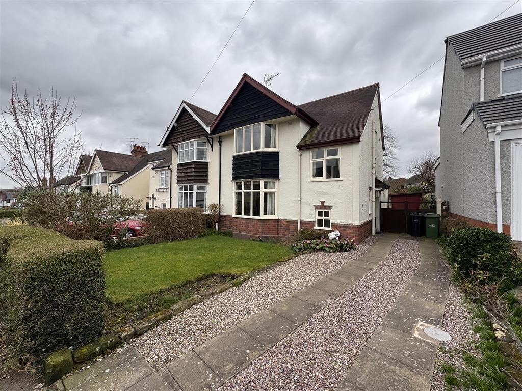 Meriden Avenue Wollaston 1.jpg