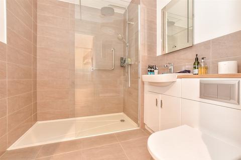 1 bedroom ground floor flat for sale, Oaktree Court, Tenterden TN30