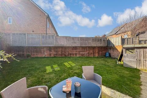 3 bedroom semi-detached house for sale, Colmanton Grove, Sholden, Deal, Kent