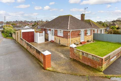 2 bedroom detached bungalow for sale, Porter Avenue, Sandown PO36