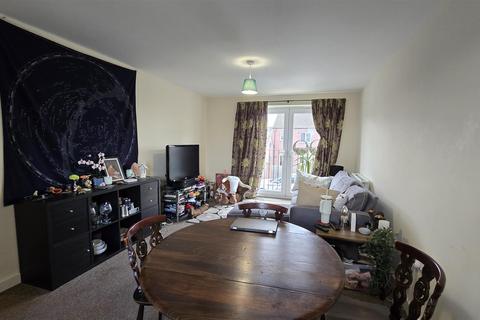 2 bedroom apartment for sale, Ryton House, Tile Hill Village CV4