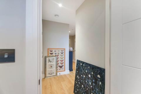 1 bedroom apartment for sale, at Bushane Court, 33 Greyhound Parade, London SW17
