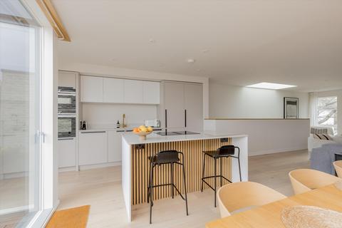 4 bedroom detached house for sale, Baberton Avenue, Juniper Green, Edinburgh, EH14