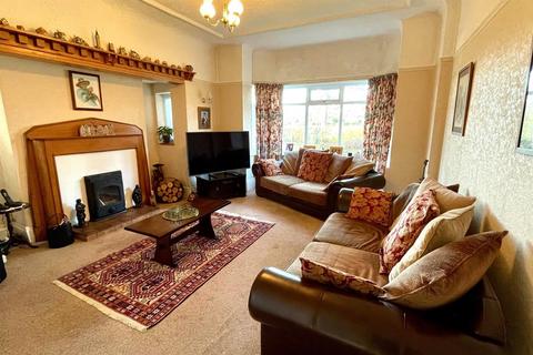 5 bedroom semi-detached house for sale, Park Lane, Craig y Don, Llandudno
